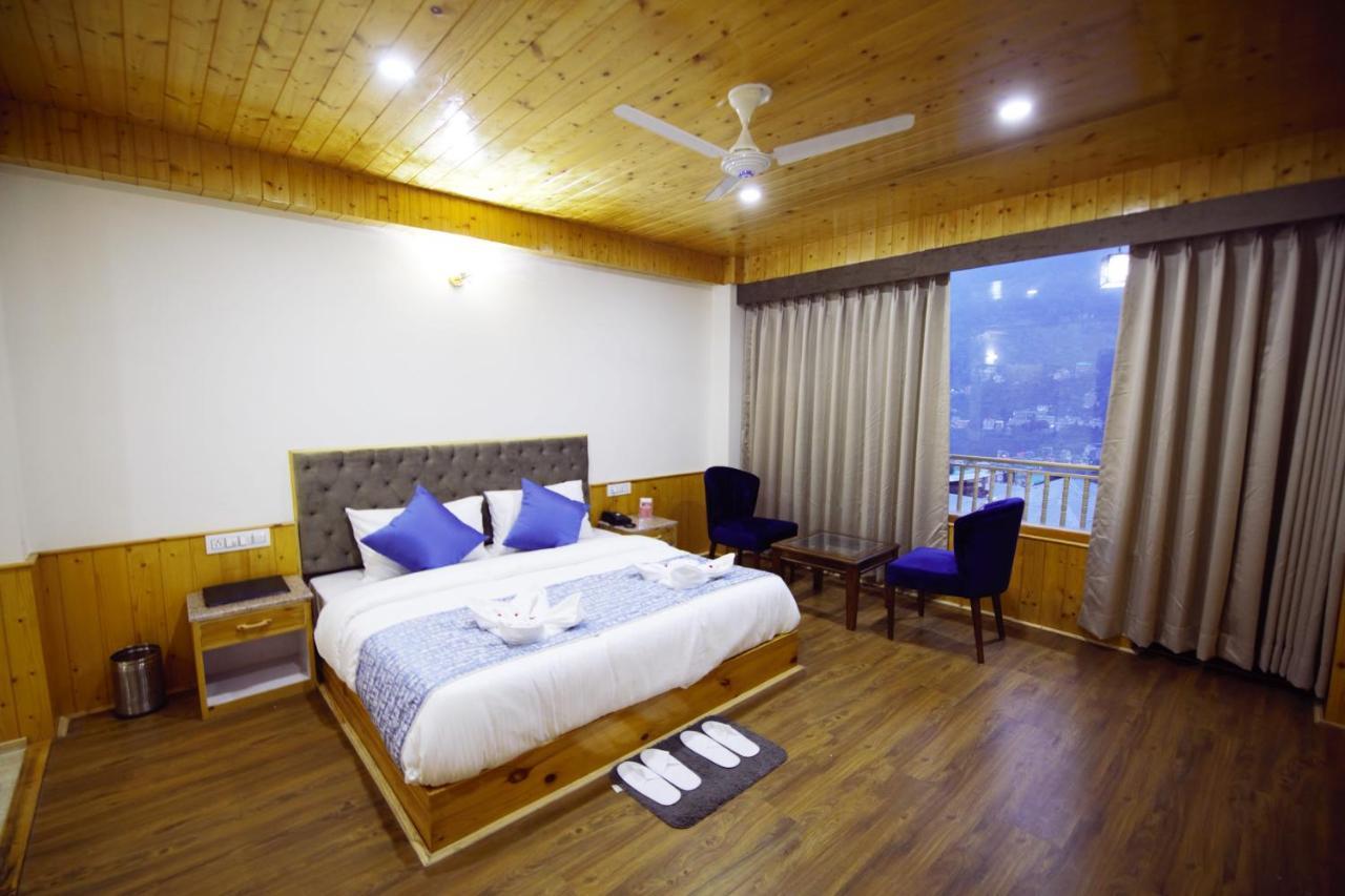 Blossom Hill Retreat Hotel มะนาลี ภายนอก รูปภาพ