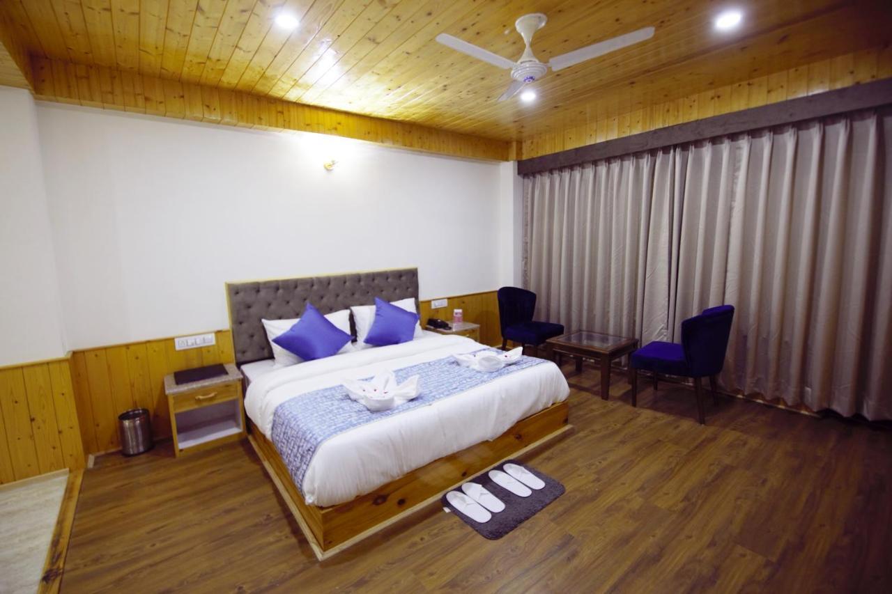 Blossom Hill Retreat Hotel มะนาลี ภายนอก รูปภาพ